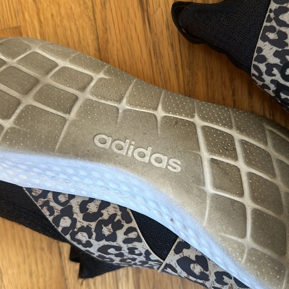 Cheetah print slip on shoes - Picture 3 of 3